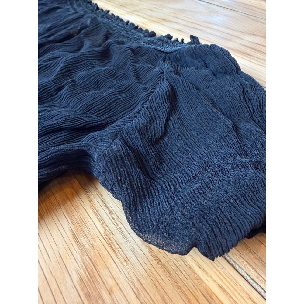 Bebe Y2K 100% Silk Black Smocked Top Blouse Short Sleeve Ruffle Size S - Picture 9 of 9